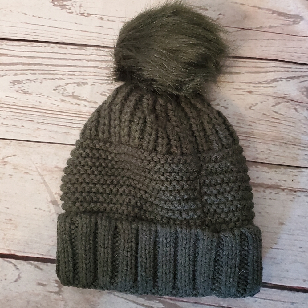 Time and Tru women's Repreve recycled materials pom pom beanie green